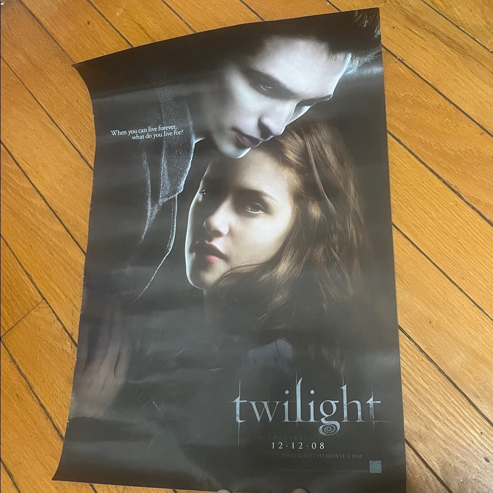 Twilight 2008 Movie Poster Original 11.5 x 17 vintage retro Pattinson Kristen